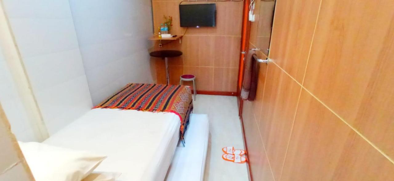 The Cabin Hotel Gandekan Yogyakarta Esterno foto
